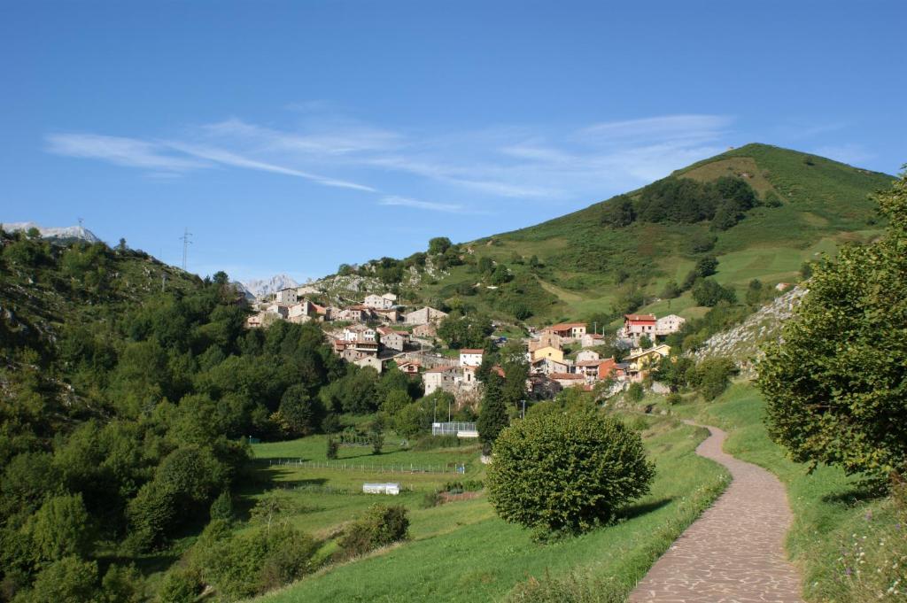 Apartamentos Rurales El Tio Pablo Picos De Europa Tresviso Ruang foto